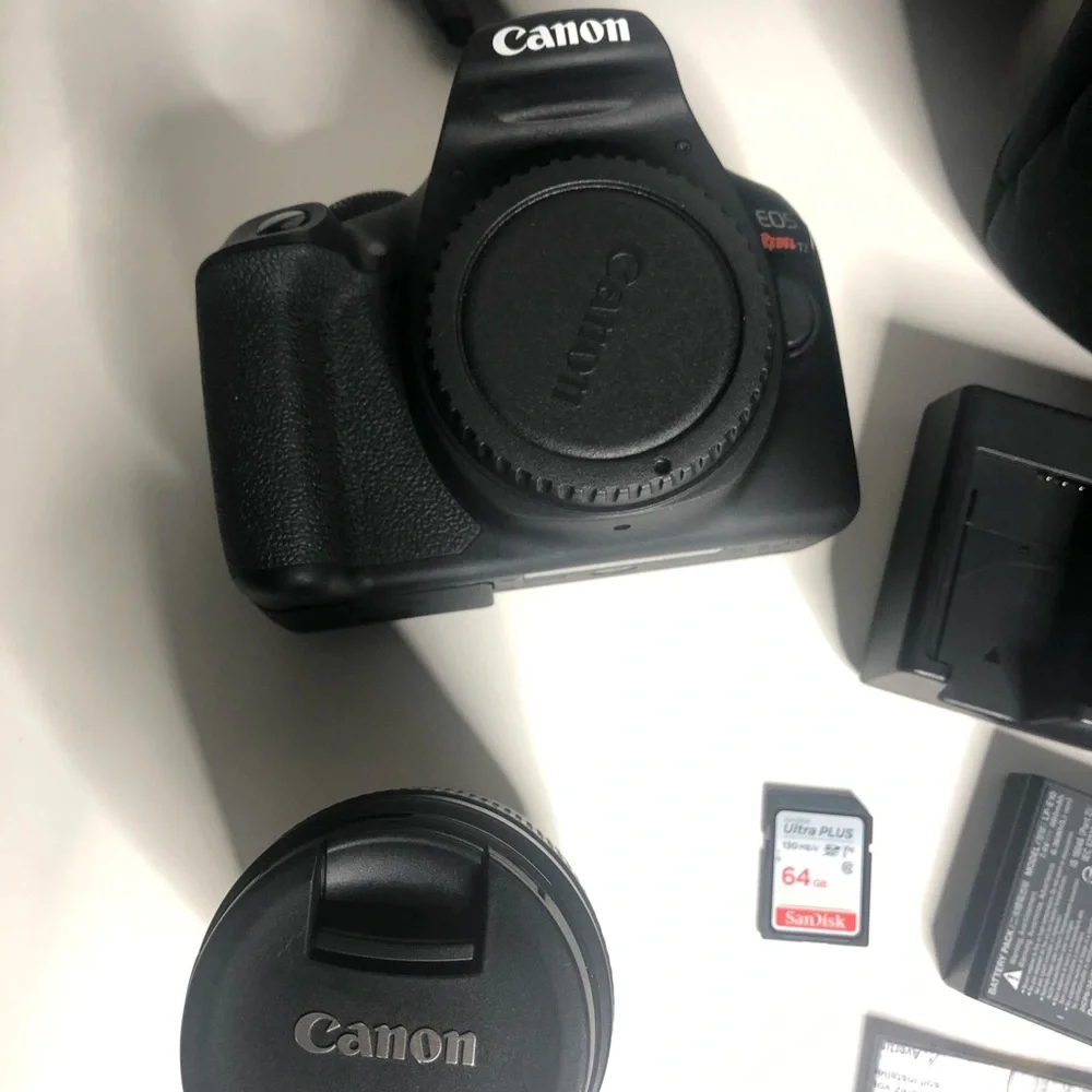 Canon EOS Rebel T7 DSLR Camera with 18-55mm Lens! 24.1 mega pixels!! Camera